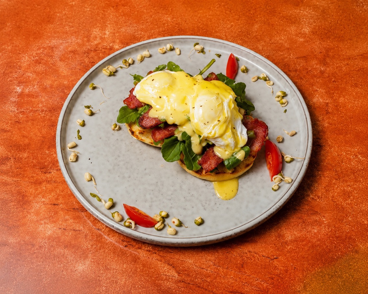 Bacon Eggs Benedict